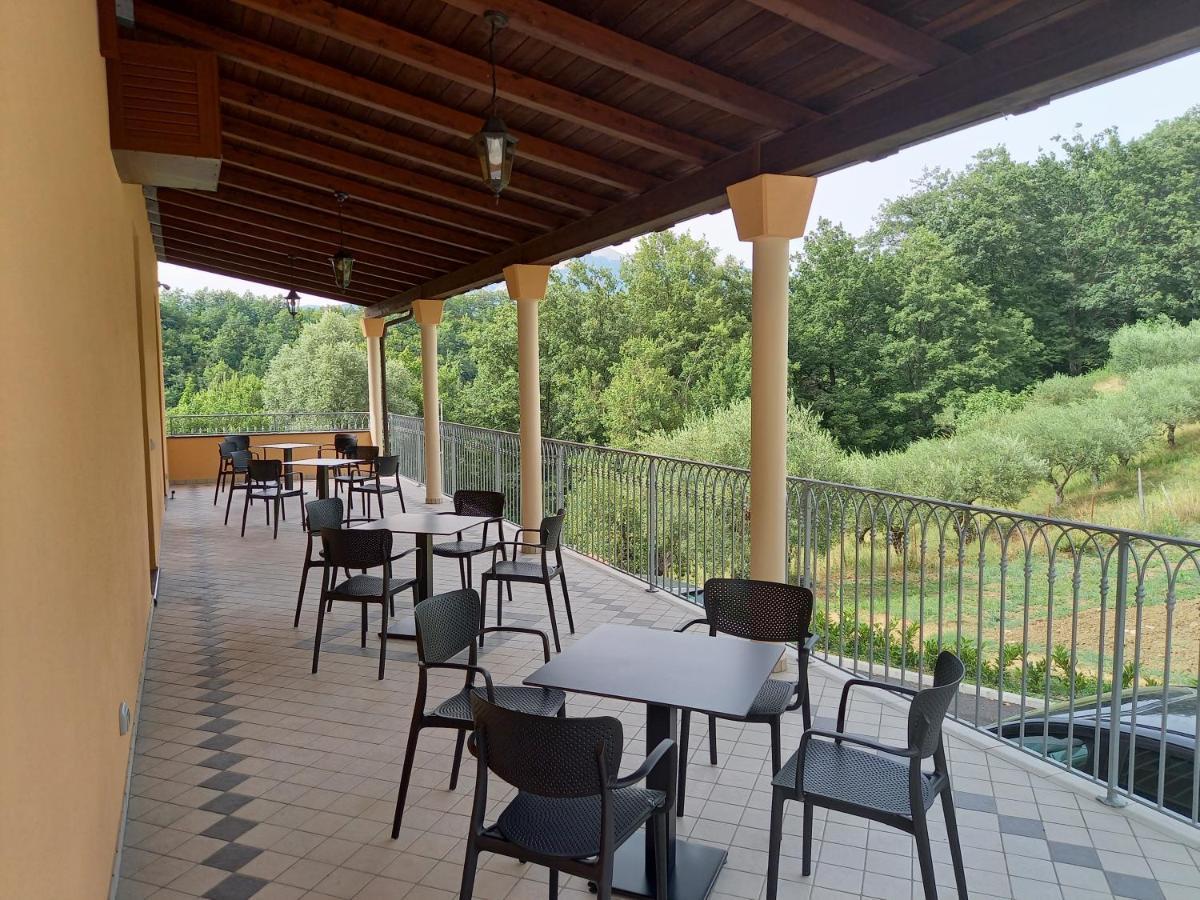 Hotel Ristorante Villa Terry Lauria Inferiore Eksteriør bilde