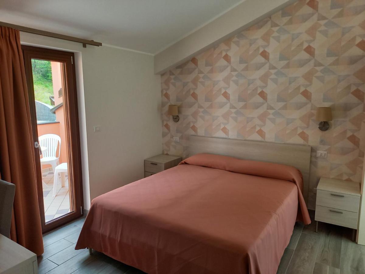 Hotel Ristorante Villa Terry Lauria Inferiore Rom bilde